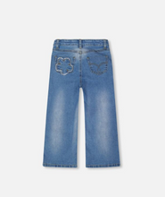 Load image into Gallery viewer, Deux Par Deux Flower Patch Wide Leg Jean
