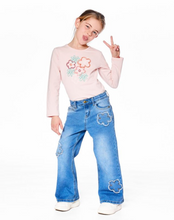 Load image into Gallery viewer, Deux Par Deux Big Flower Tee Light Pink
