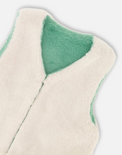 Load image into Gallery viewer, Deux Par Deux Reversible Faux Fur Vest
