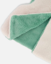 Load image into Gallery viewer, Deux Par Deux Reversible Faux Fur Vest

