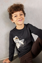 Load image into Gallery viewer, Minymo Astronaut Tee Black
