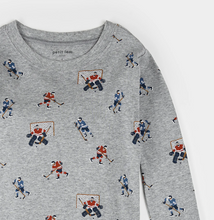 Load image into Gallery viewer, Petit Lem Hockey Players Print Baby Pyjamas
