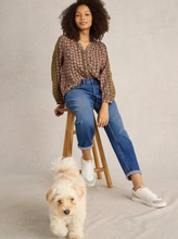 Load image into Gallery viewer, White Stuff UK Freya Weekend Jean Mid Denim
