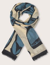 Load image into Gallery viewer, Masai Arlonne Wool Scarf
