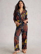 Load image into Gallery viewer, White Stuff UK Nina PJ Set Black Multi
