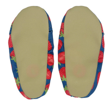 Load image into Gallery viewer, Palm Beachies Water Shoes Strawberry
