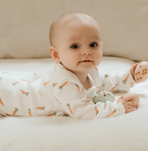Load image into Gallery viewer, Petit Lem Carrot Print Rib Sleeper

