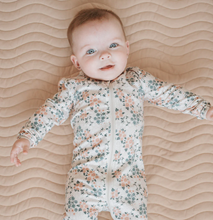 Load image into Gallery viewer, Petit Lem Spring Flower Print Sleeper
