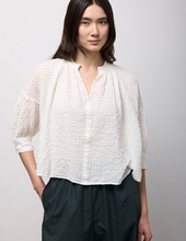 Load image into Gallery viewer, Neirami Shirt Soft White
