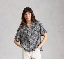 Load image into Gallery viewer, White Stuff UK Teakie Crinkle Top Navy Print
