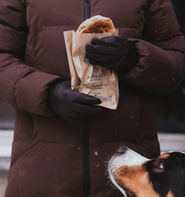Load image into Gallery viewer, AuClair Rosalie Gloves

