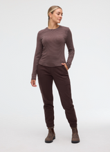Load image into Gallery viewer, Fig Blair Crew Neck Top Cacao Light Blush
