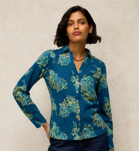 Load image into Gallery viewer, White Stuff UK Annie Jersey Foil Shirt Teal Print
