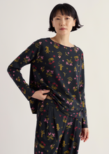 Load image into Gallery viewer, Seasalt Setting Sun Pyjamas Tapestry Flowers Onyx
