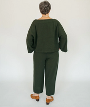 Load image into Gallery viewer, Pokoloko Loft Cotton Crop Barrel Pant
