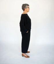 Load image into Gallery viewer, Pokoloko Loft Cotton Crop Barrel Pant
