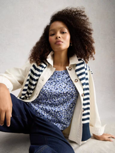 Load image into Gallery viewer, White Stuff UK Weaver Jersey Tee Blue Print
