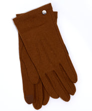 Load image into Gallery viewer, Echo Water Repellant Classic Touch Glove
