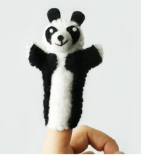 Load image into Gallery viewer, Animal Finger Puppets Felted Wool
