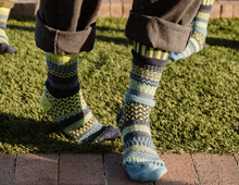 Load image into Gallery viewer, Solmate Adult Recycled Cotton Blend Sox Lemongrass
